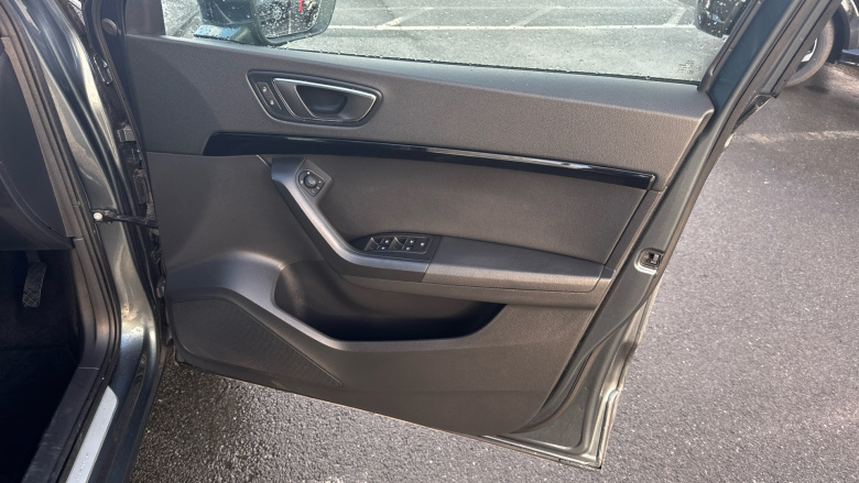 SEAT Ateca 2.0 TSI Xcellence Lux [EZ] 5dr DSG 4Drive Petrol Estate